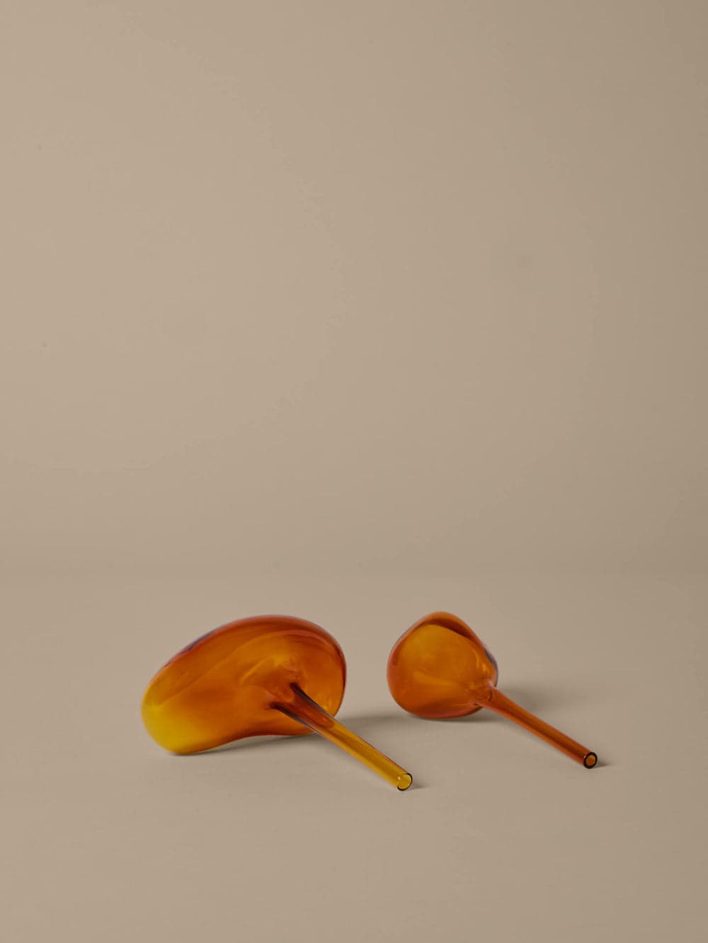 Ferm Living Mercury Water Globes - Set of 2 - Amber — фото 4