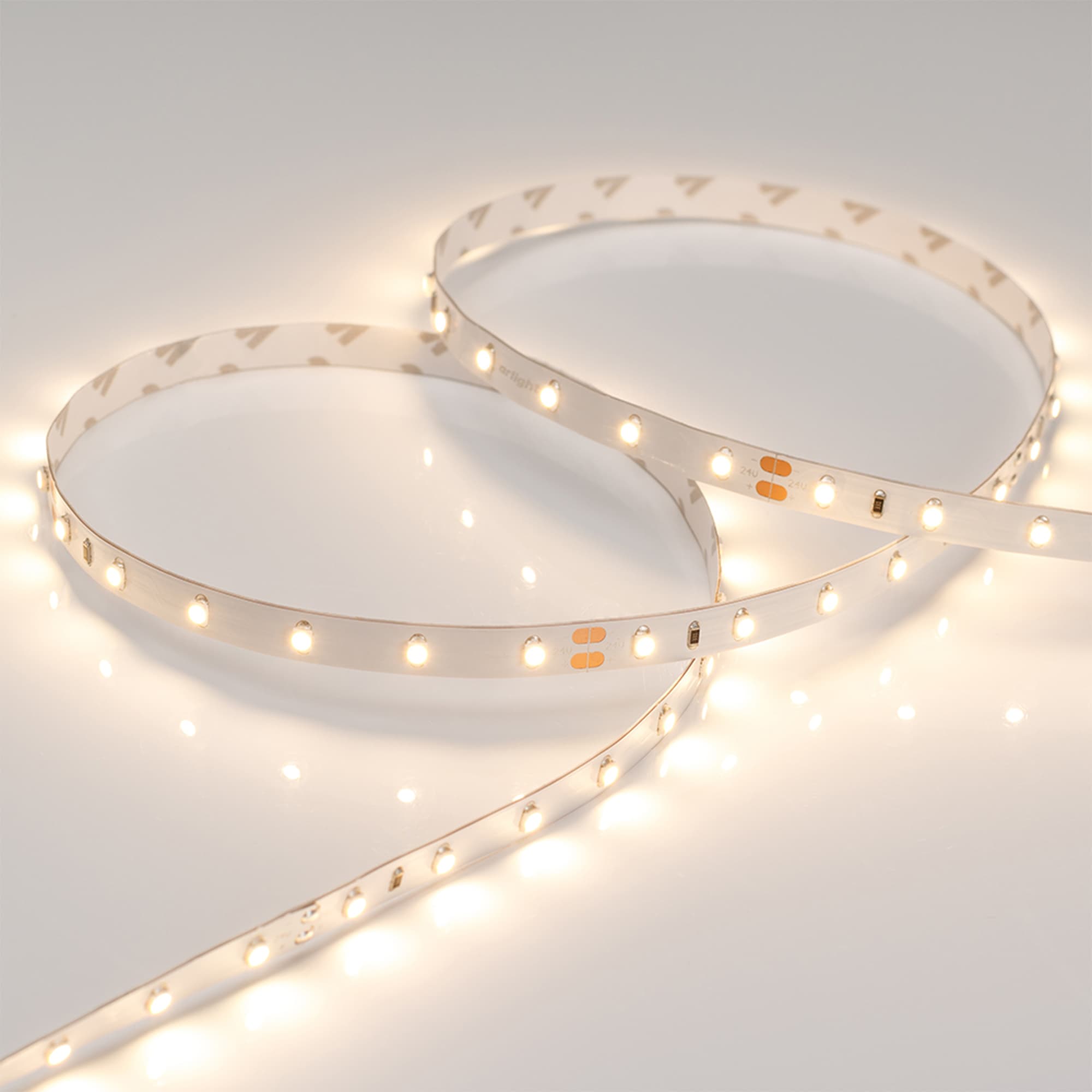 Светодиодная лента RT 2-5000 24V Warm3000 (3528, 300 LED, LUX) (Arlight, 4.8 Вт/м, IP20) 024110(B) — фото 2