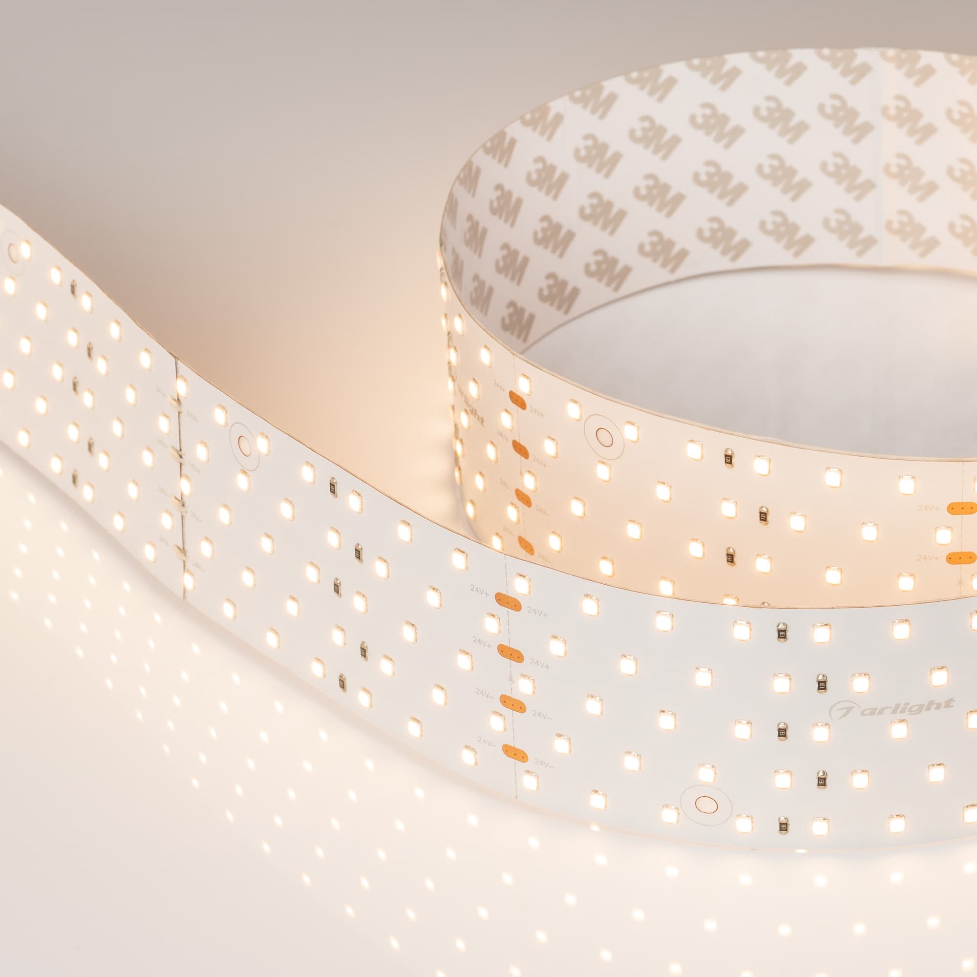 Светодиодная лента RT 2-2500 24V Warm2700 5x2 (2835, 875 LED, CRI98) (Arlight, 36 Вт/м, IP20) 025165