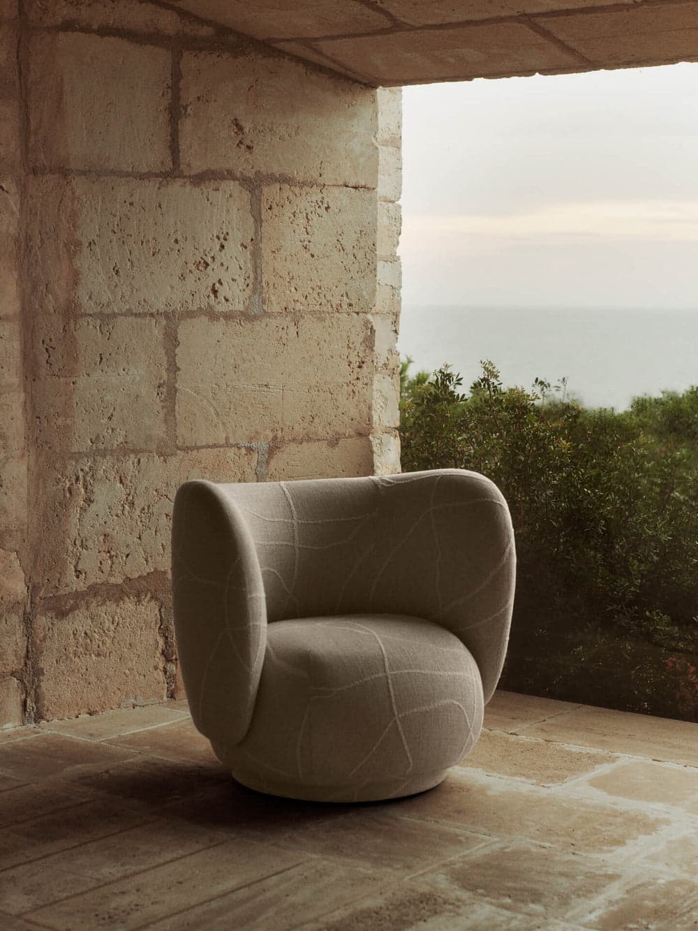 Ferm Living Rico Lounge Chair - Can Lis - Sand/Off-White — фото 3