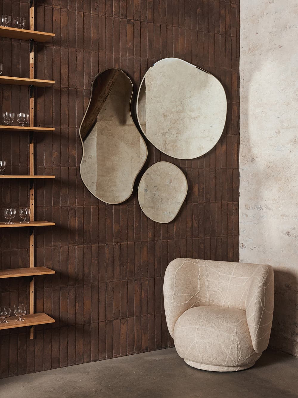 Ferm Living Pond Mirror - XL - Brass — фото 3