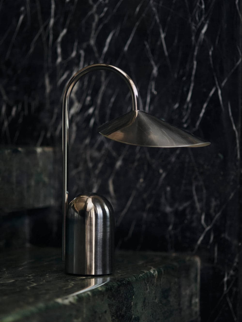 Ferm Living Arum Portable Lamp - Stainless Steel — фото 4