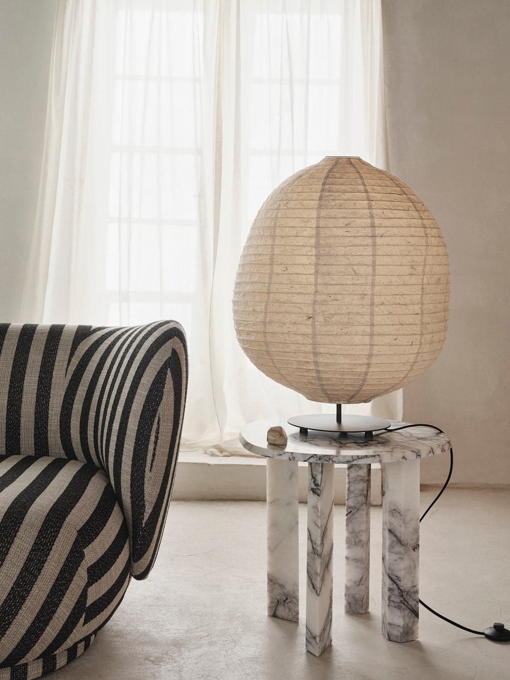 Ferm Living Kurbis Floor Lamp - Low - Black/Natural — фото 4