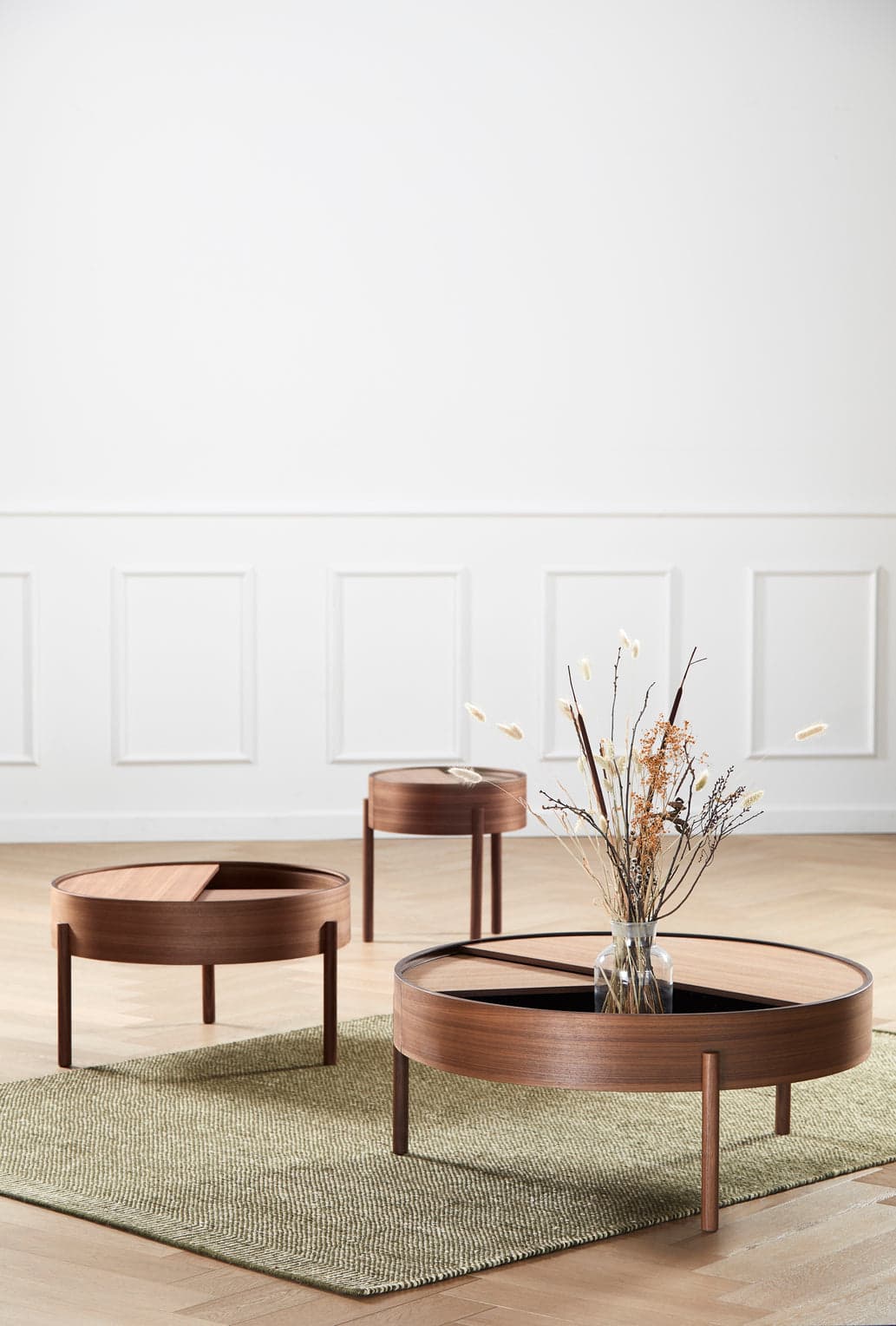 WOUD Arc coffee table (66 cm) - Walnut — фото 3