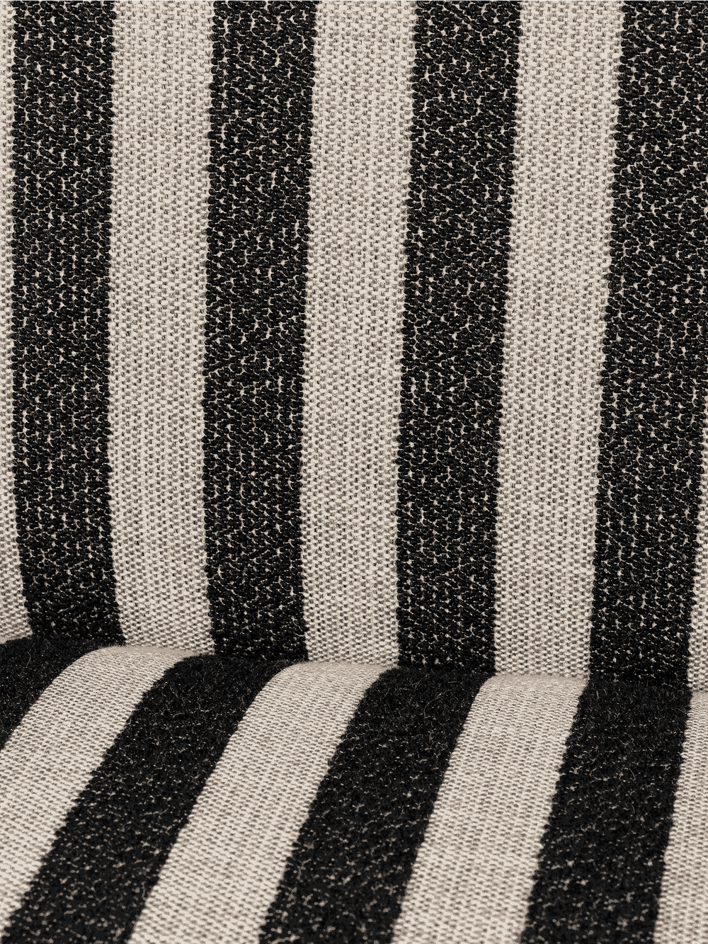 Ferm Living Buur Lounge Chair - Louisiana - Sand/Black — фото 6