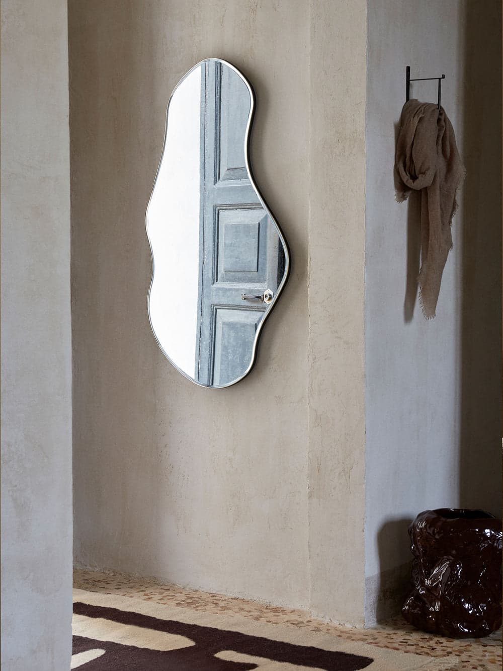 Ferm Living Pond Mirror - Large - Brass — фото 3