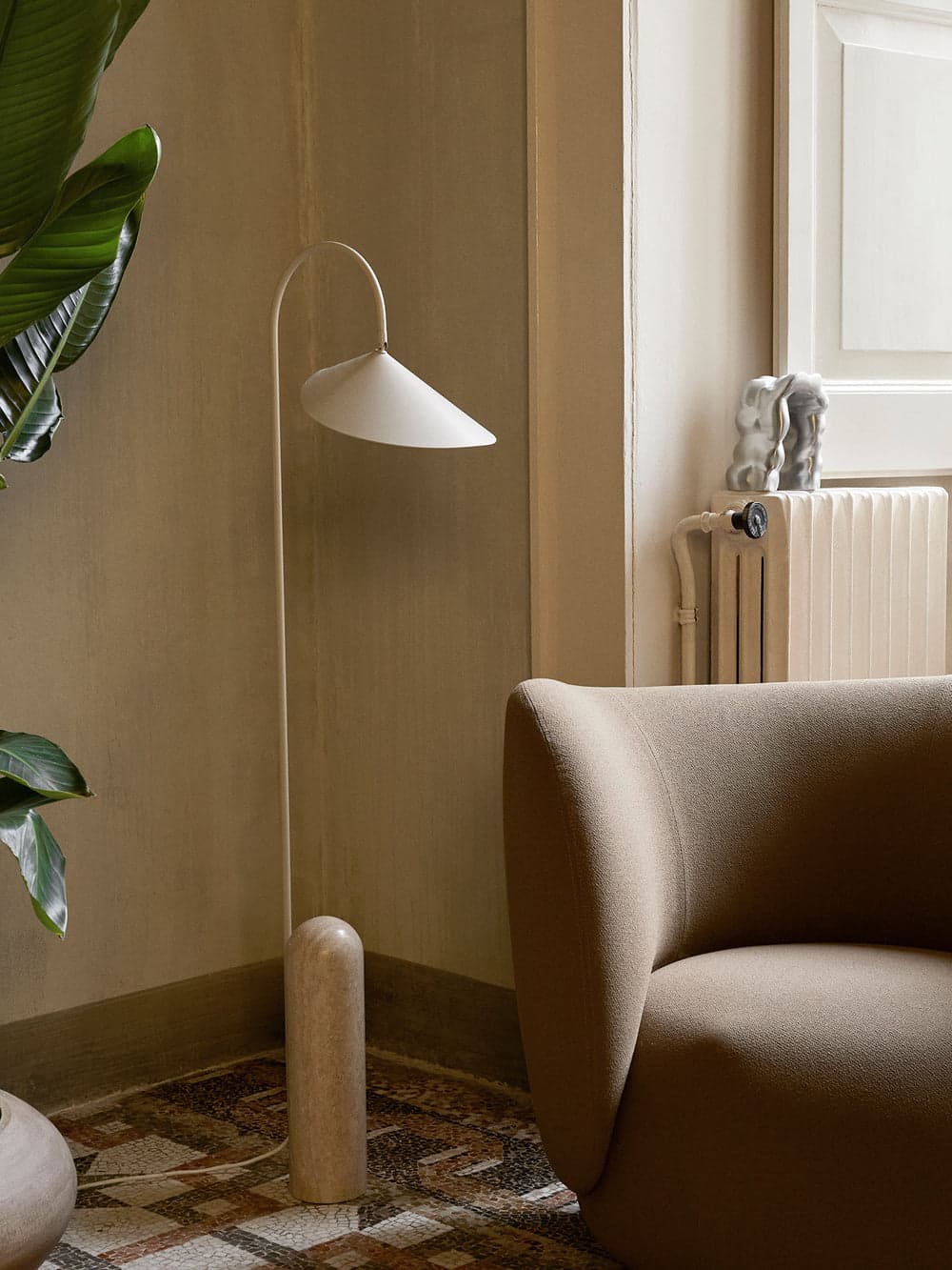 Ferm Living Arum Floor Lamp - Cashmere — фото 3