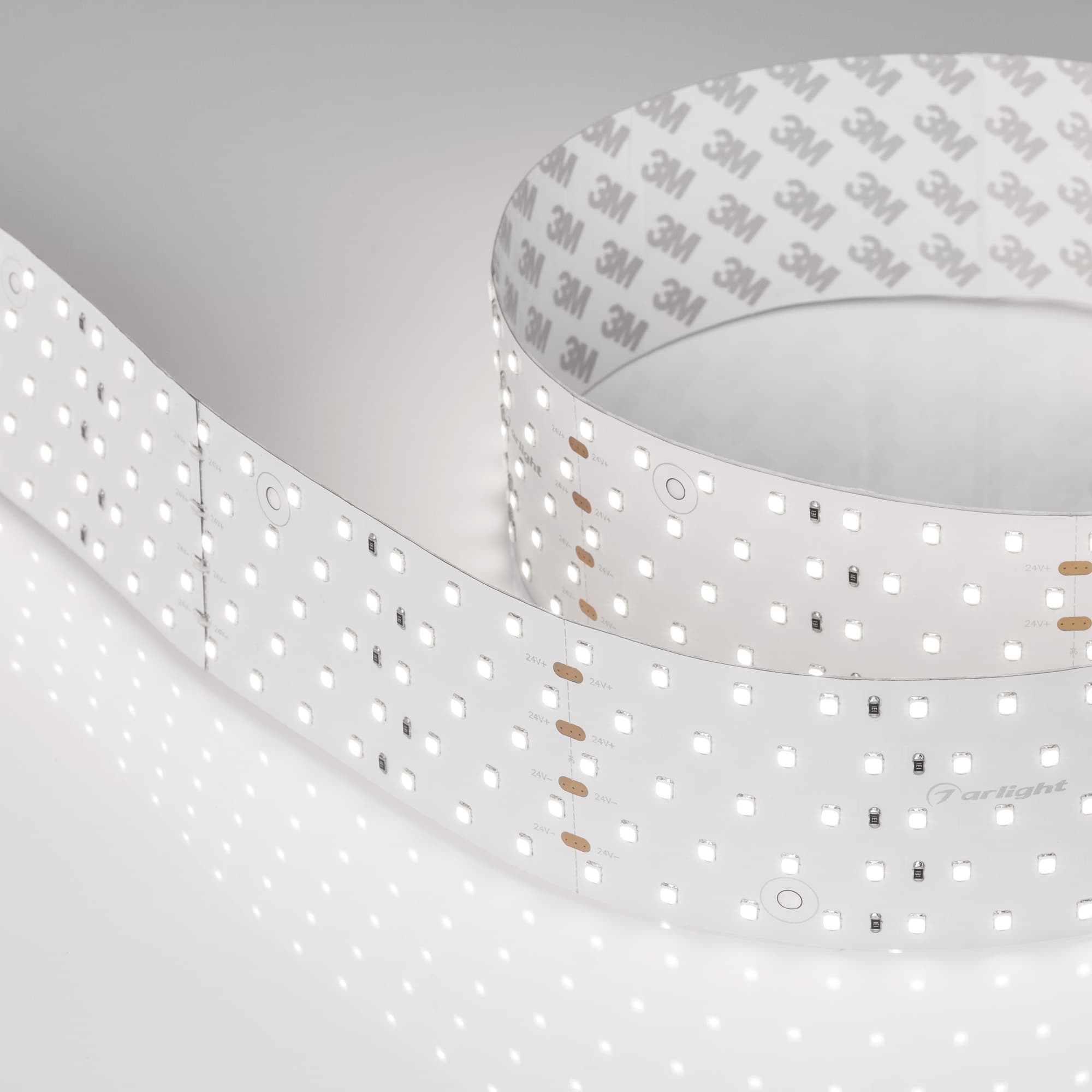 Светодиодная лента RT 2-2500 24V Day5000 5x2 (2835, 875 LED, CRI98) (Arlight, 36 Вт/м, IP20) 025162(1)