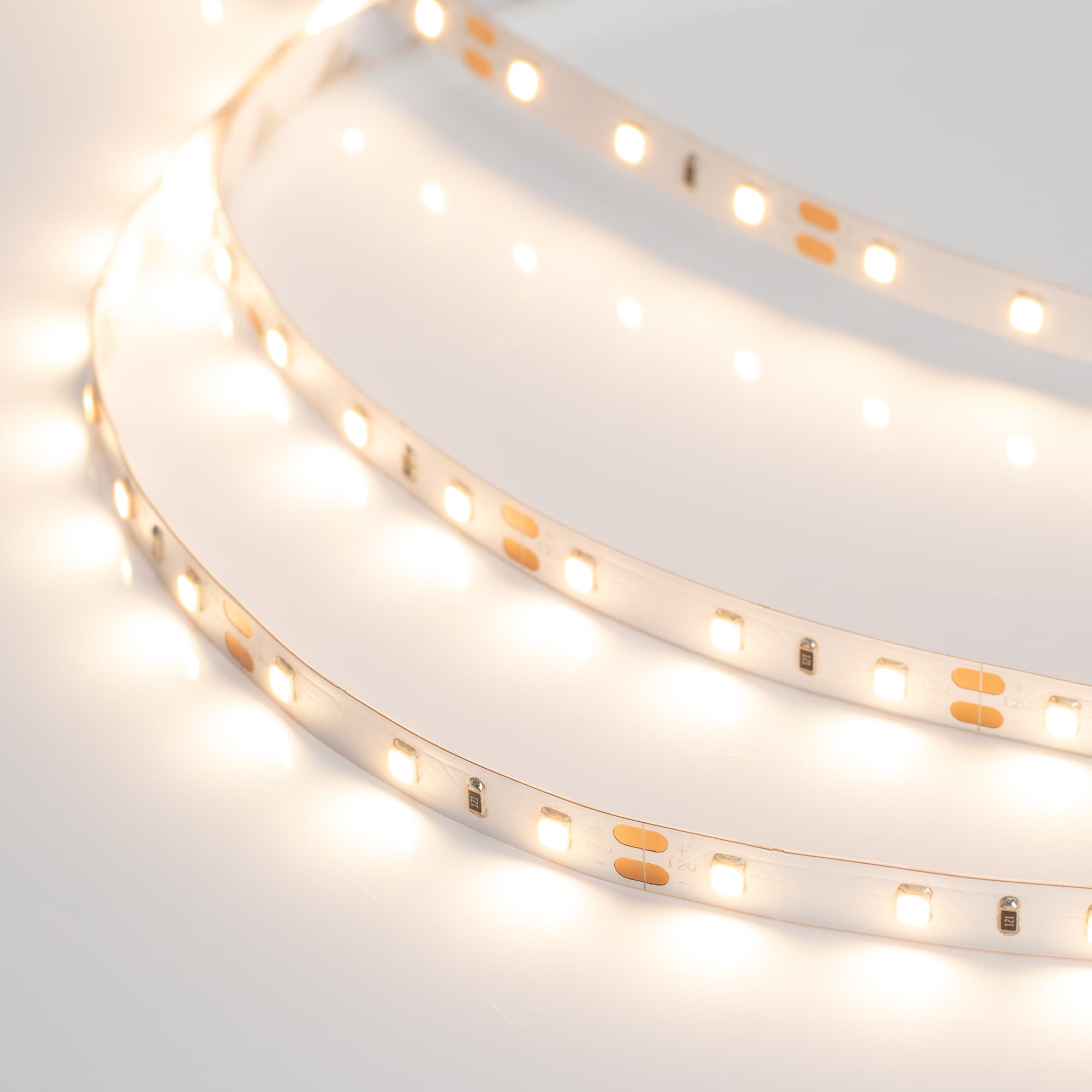 Светодиодная лента RT 2-5000 12V Warm3000 (2835, 300 LED, PRO) (Arlight, 7.2 Вт/м, IP20) 020019(B) — фото 2