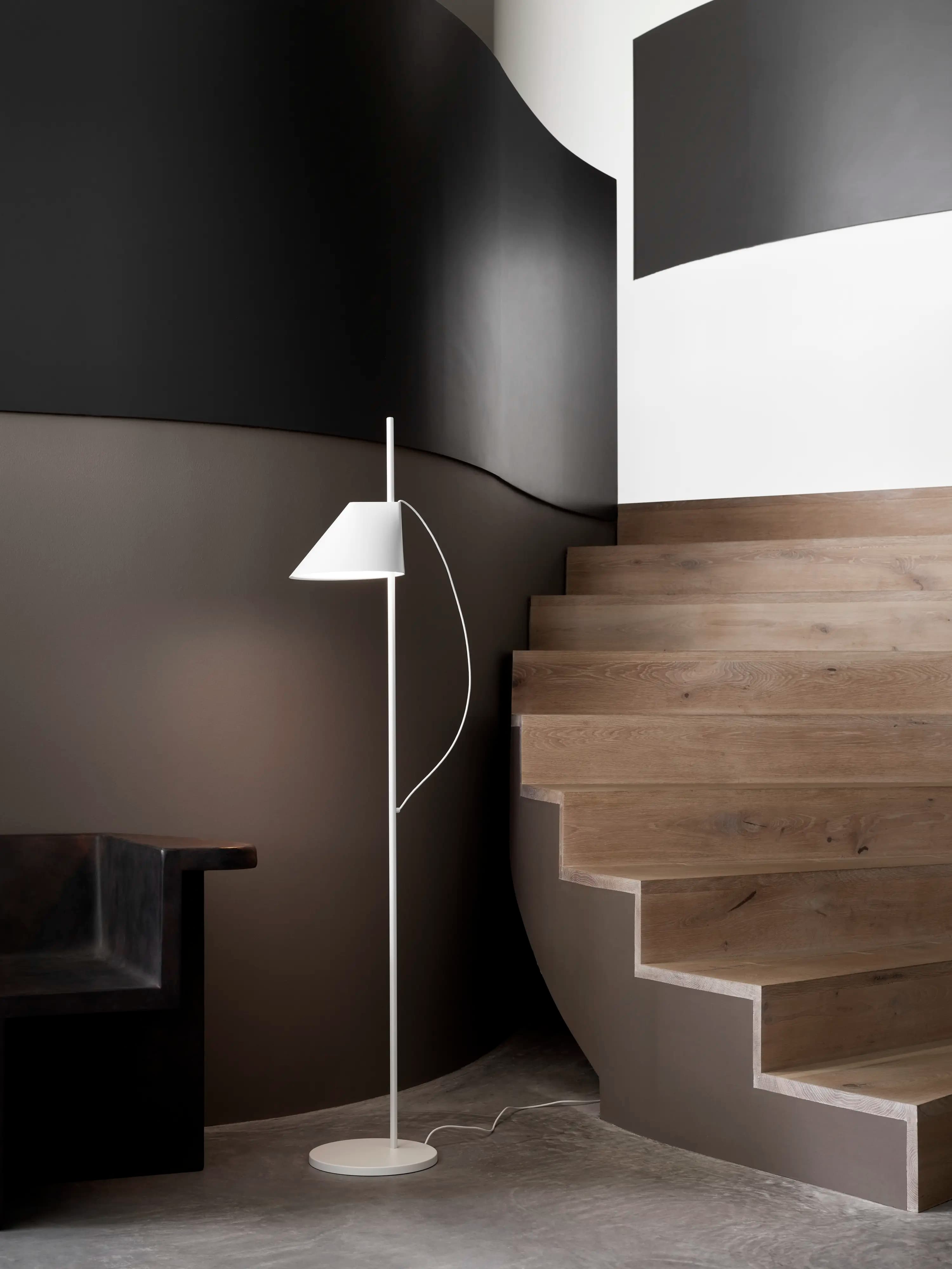 Louis Poulsen Yuh Floor Lamp Brass/white — фото 2