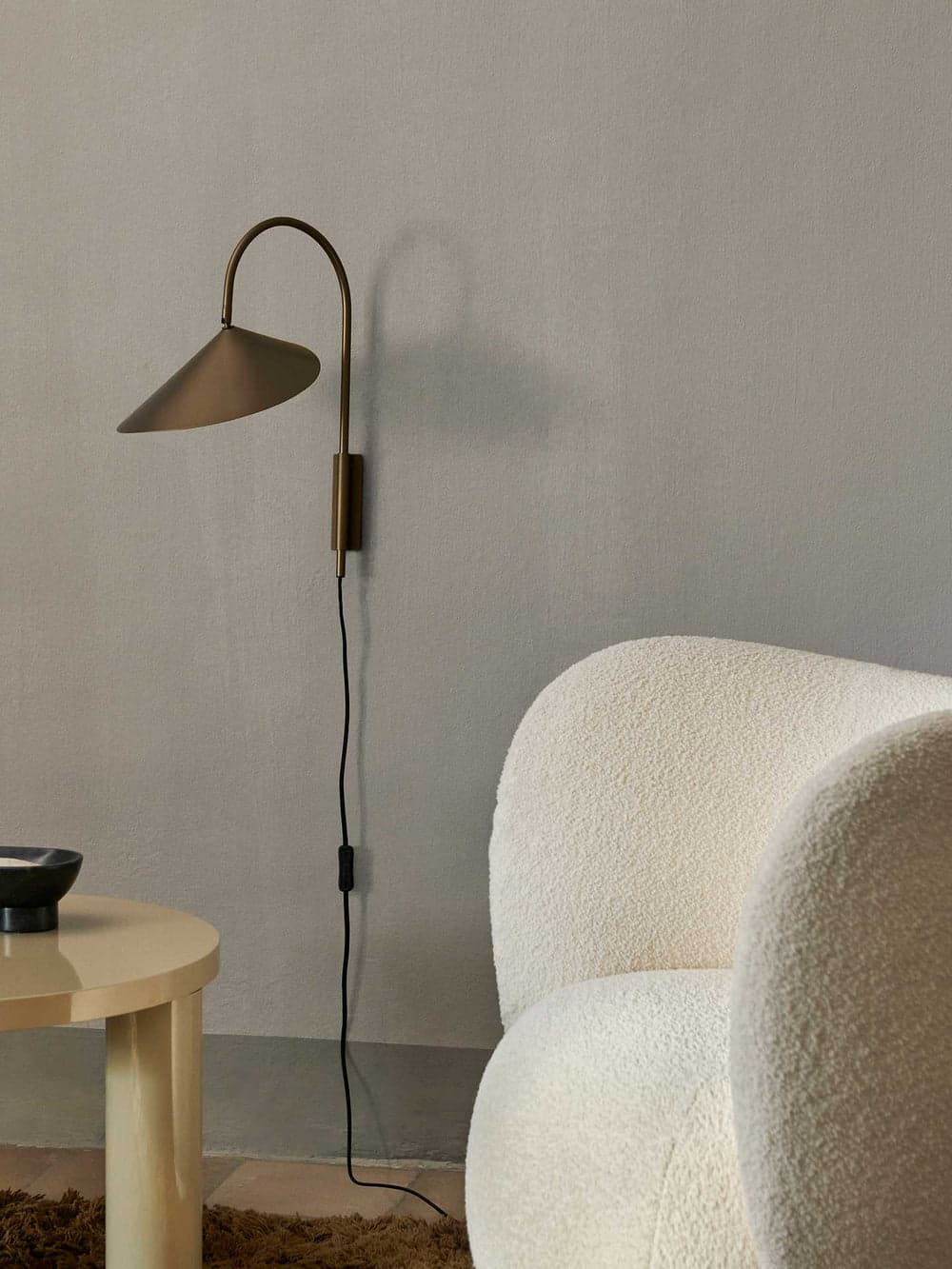 Ferm Living Arum Swivel Wall Lamp - Bronze — фото 3