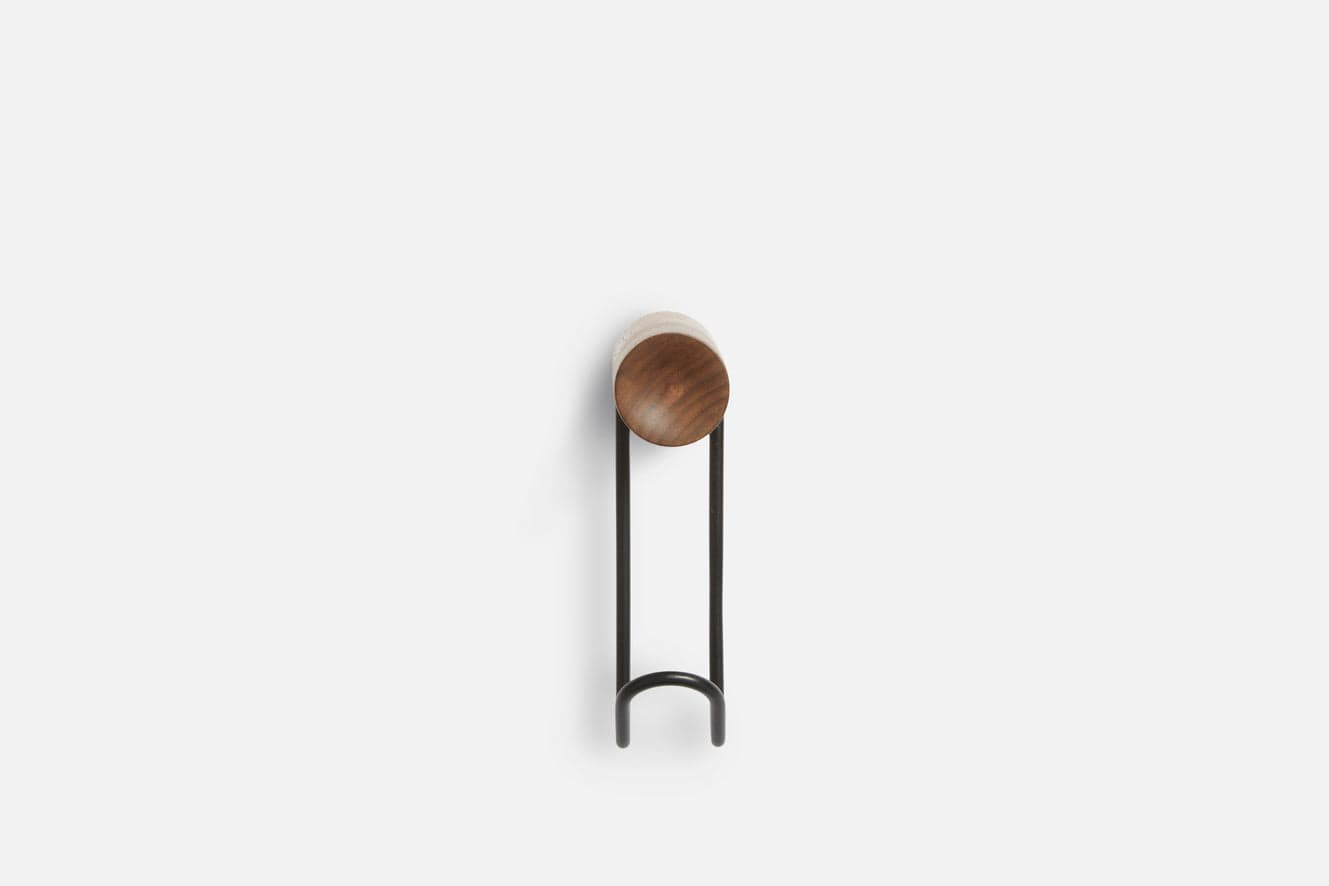 WOUD Around wall hanger (Small) - Walnut/Black — фото 5