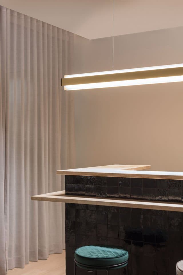 Delta Light ONE-AND-ONLY Delta Light