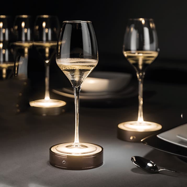 Светильник-подставка Knikerboker Bevici su! Knikerboker