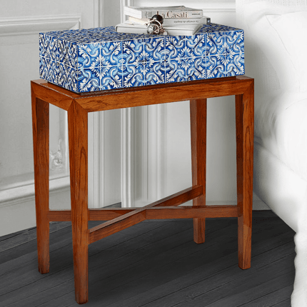 Прикроватный столик Bat eye Guilty side table