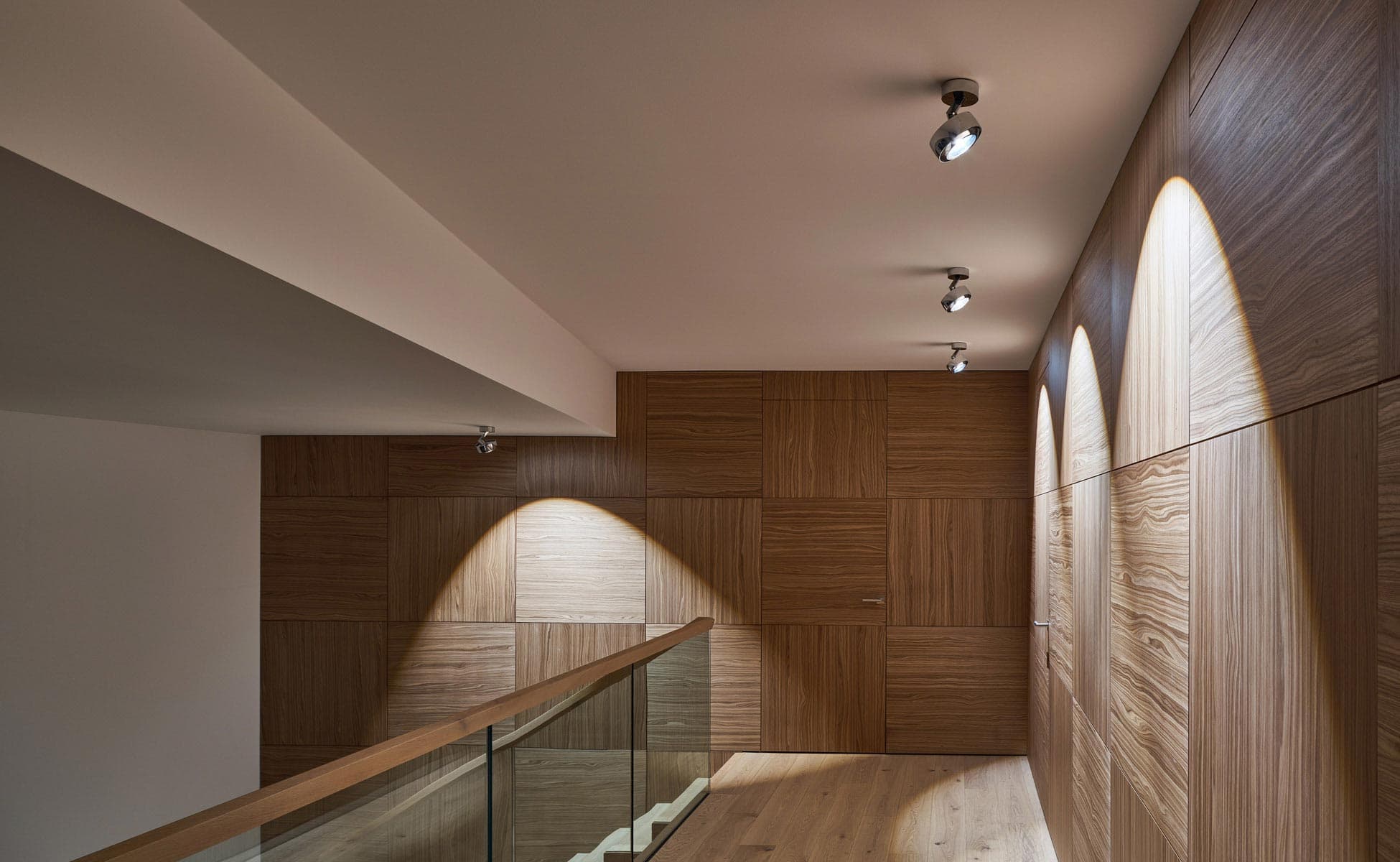 Потолочный светильник Occhio Più R alto 3d Occhio