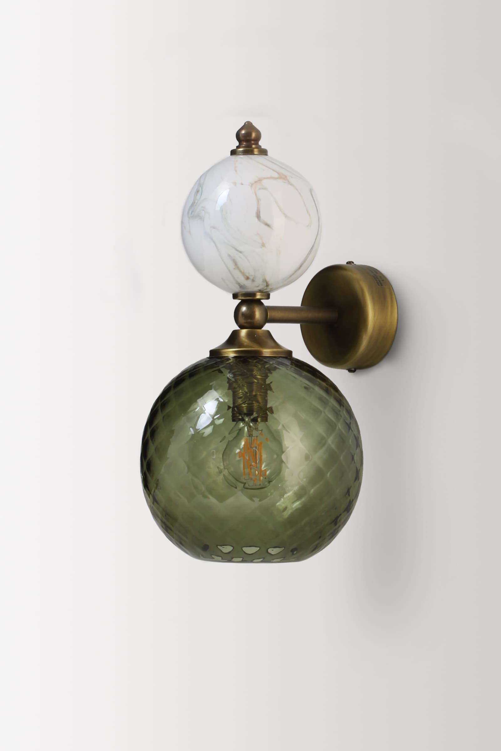 Настенный светильник Rothschild & Bickers Pop Petite Wall Light Rothschild & Bickers
