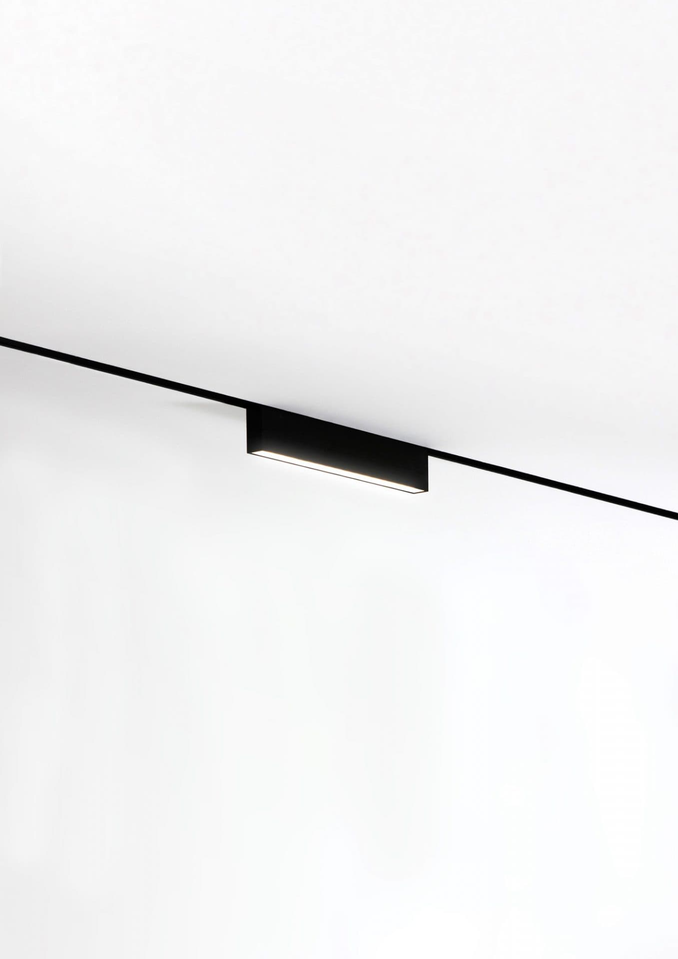 Трековый светильник Eden Design °out Eden Design