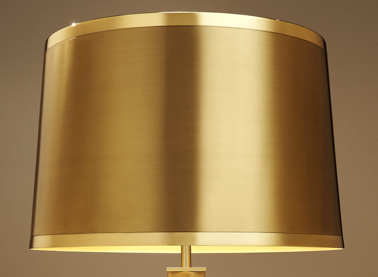 Настольная лампа Charles COLONNE MODERNE Charles