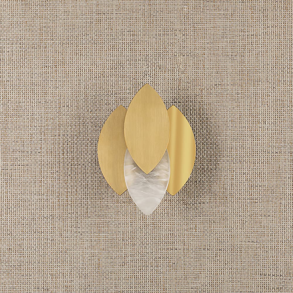 Настенный светильник Bella Figura Lotus Wall Light WL64 Bella Figura