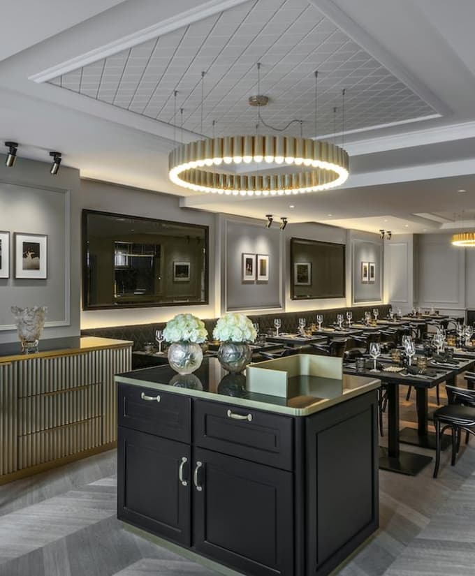 Подвесной светильник Lee Broom Carousel XL POLISHED GOLD Lee Broom