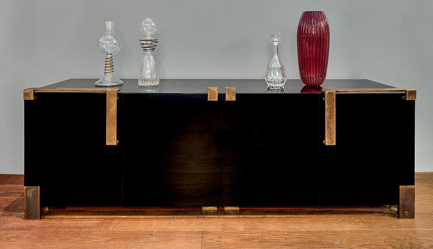 Тумба Paolo Castelli BLACK & GOLD LOW CABINET