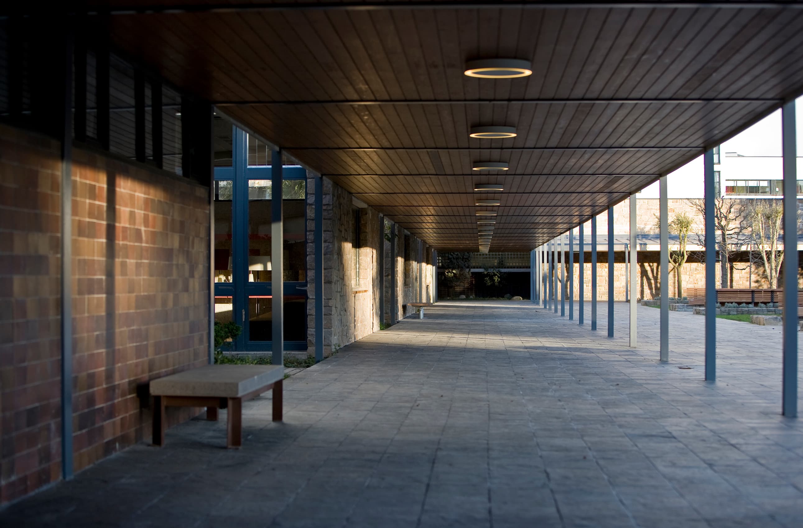 Настенно-потолочный светильник Santa & Cole Amigo Santa&Cole