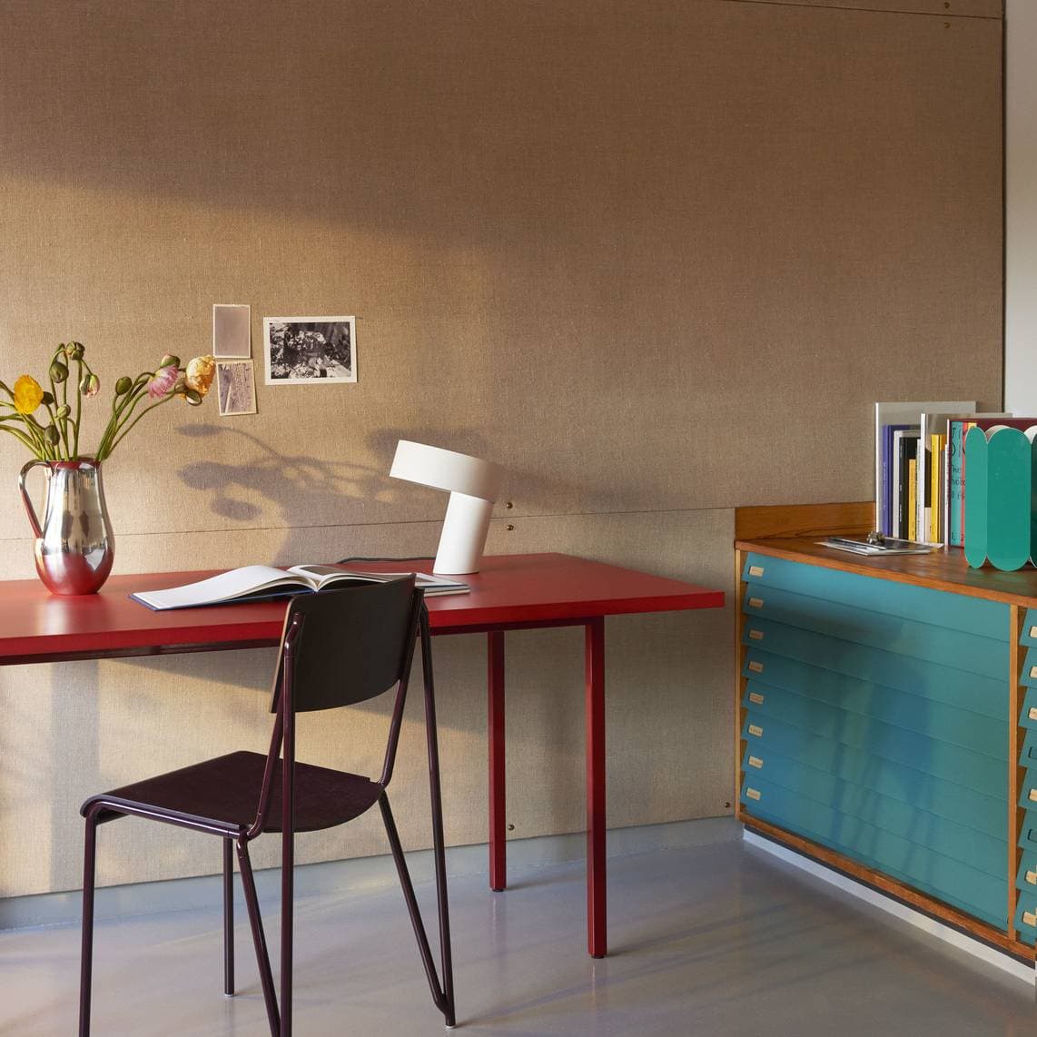 Настольный светильник HAY Slant HAY