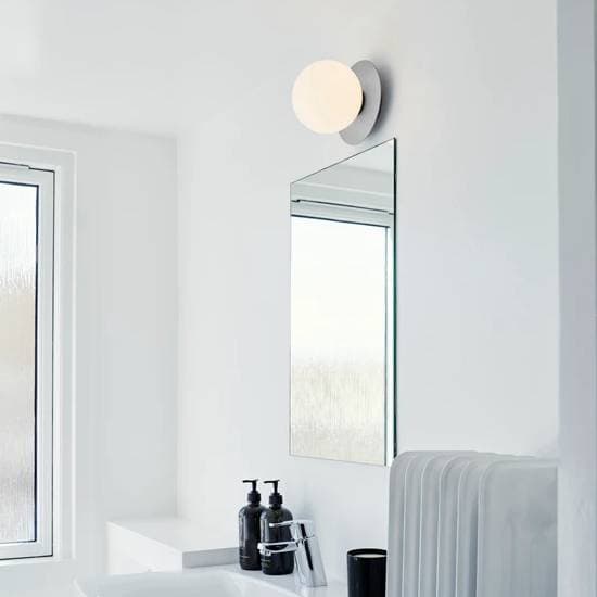 Настенный светильник NUURA LIILA 1 MEDIUM NUURA