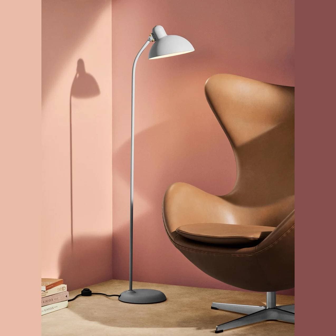 Напольный светильник FRITZ HANSEN KAISER idell 6556-F FRITZ HANSEN