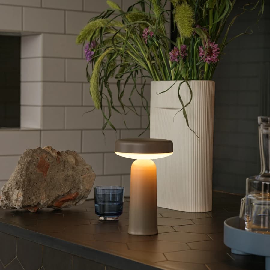 Настольный светильник Muuto Ease Portable Lamp MUUTO