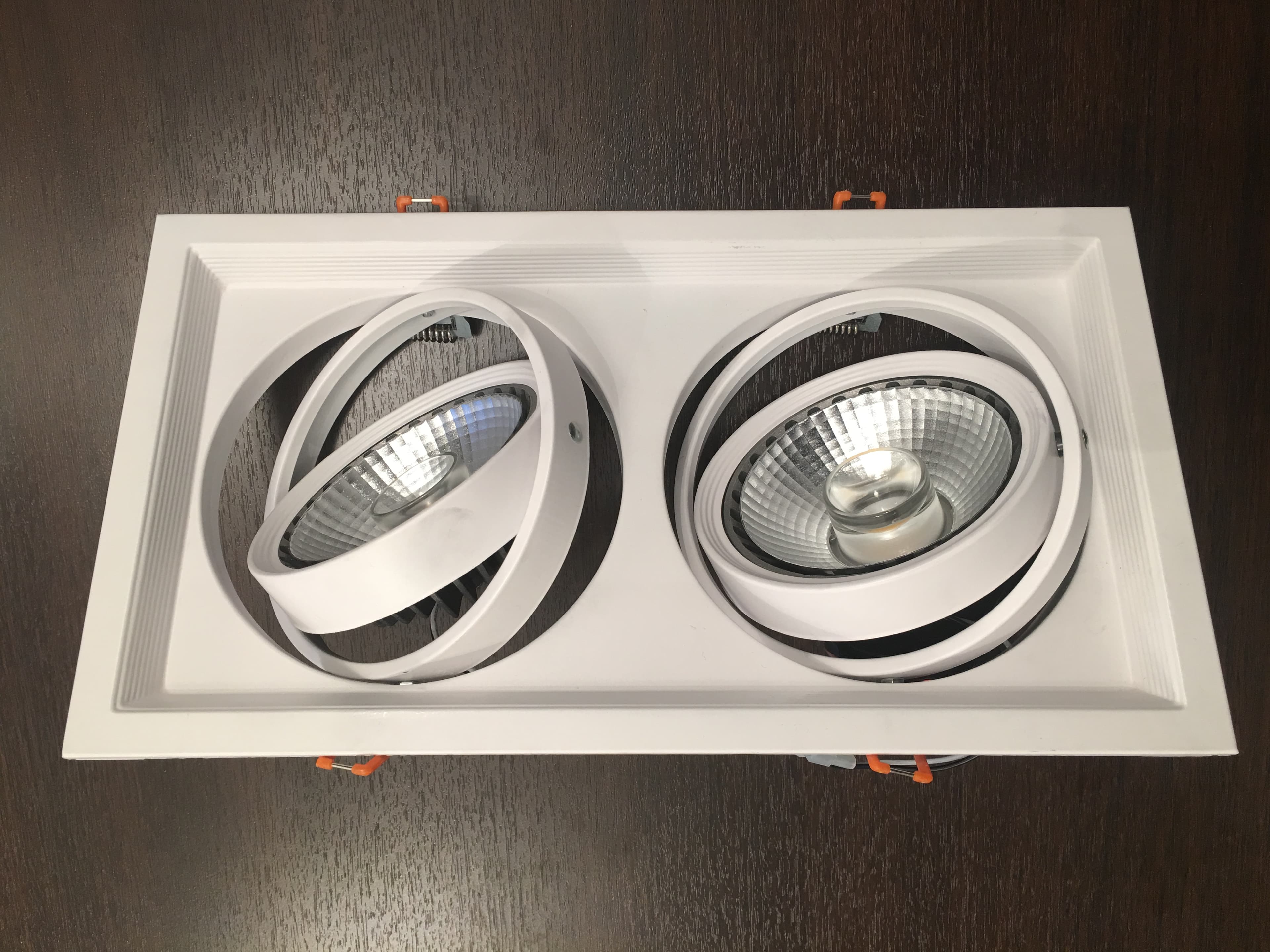 Карданный светодиодный светильник Limex SLIM Limex