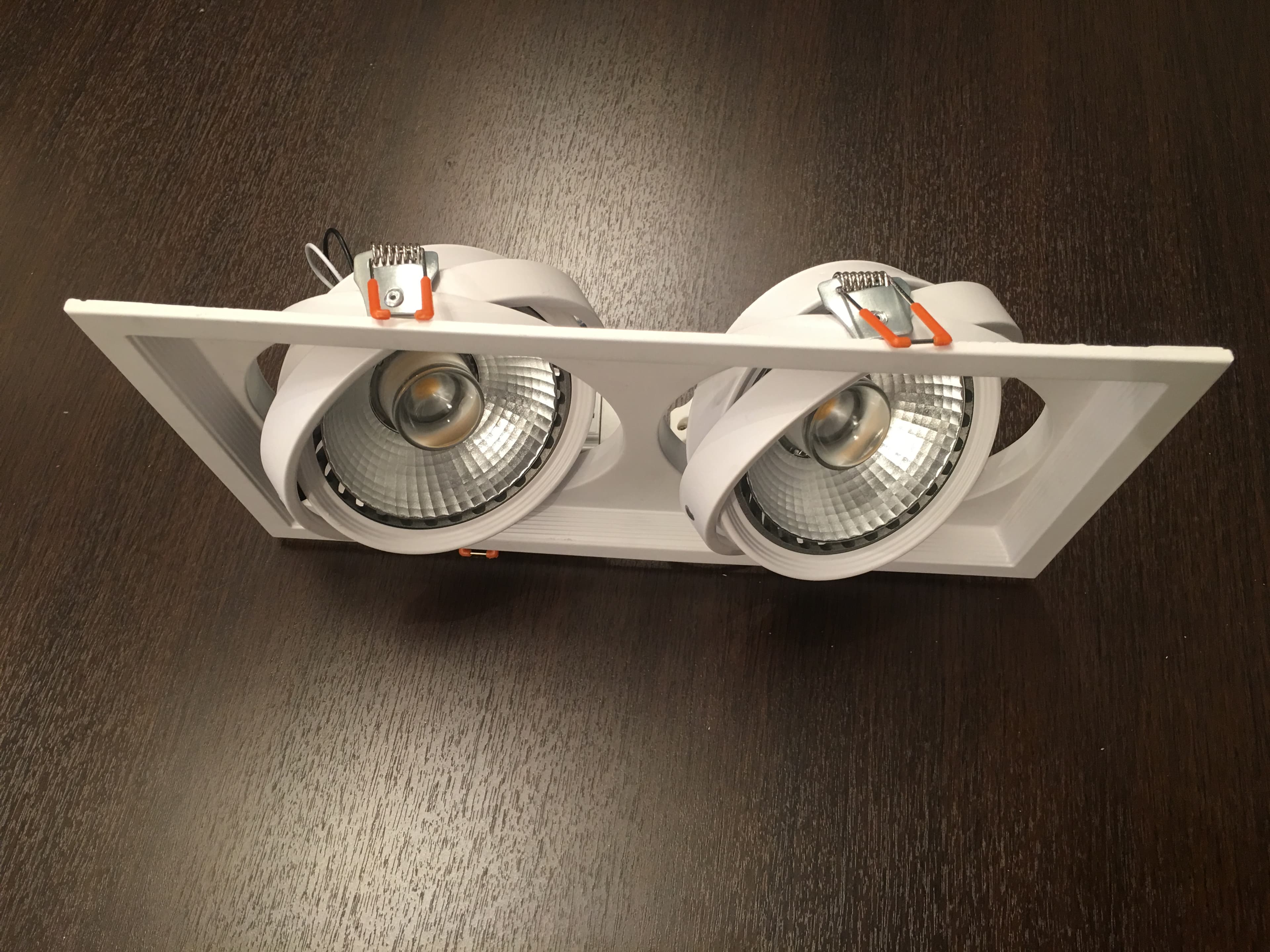 Карданный светодиодный светильник Limex SLIM Limex