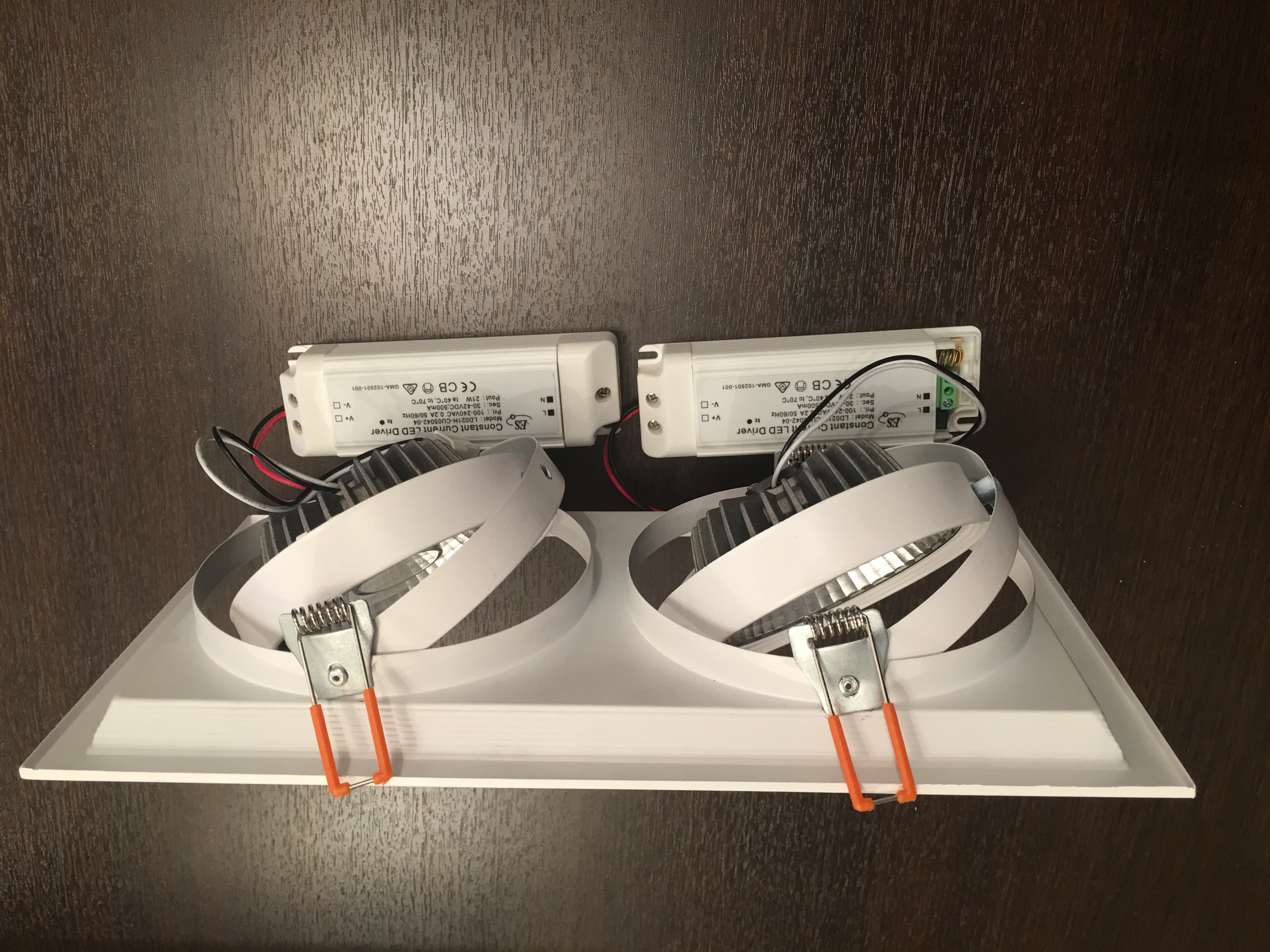 Карданный светодиодный светильник Limex SLIM Limex