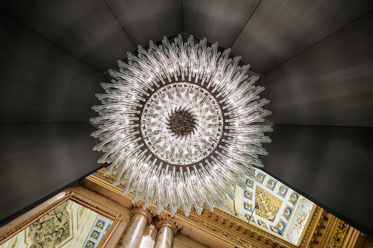 Люстра Lasvit Ludwig Chandelier Small Lasvit
