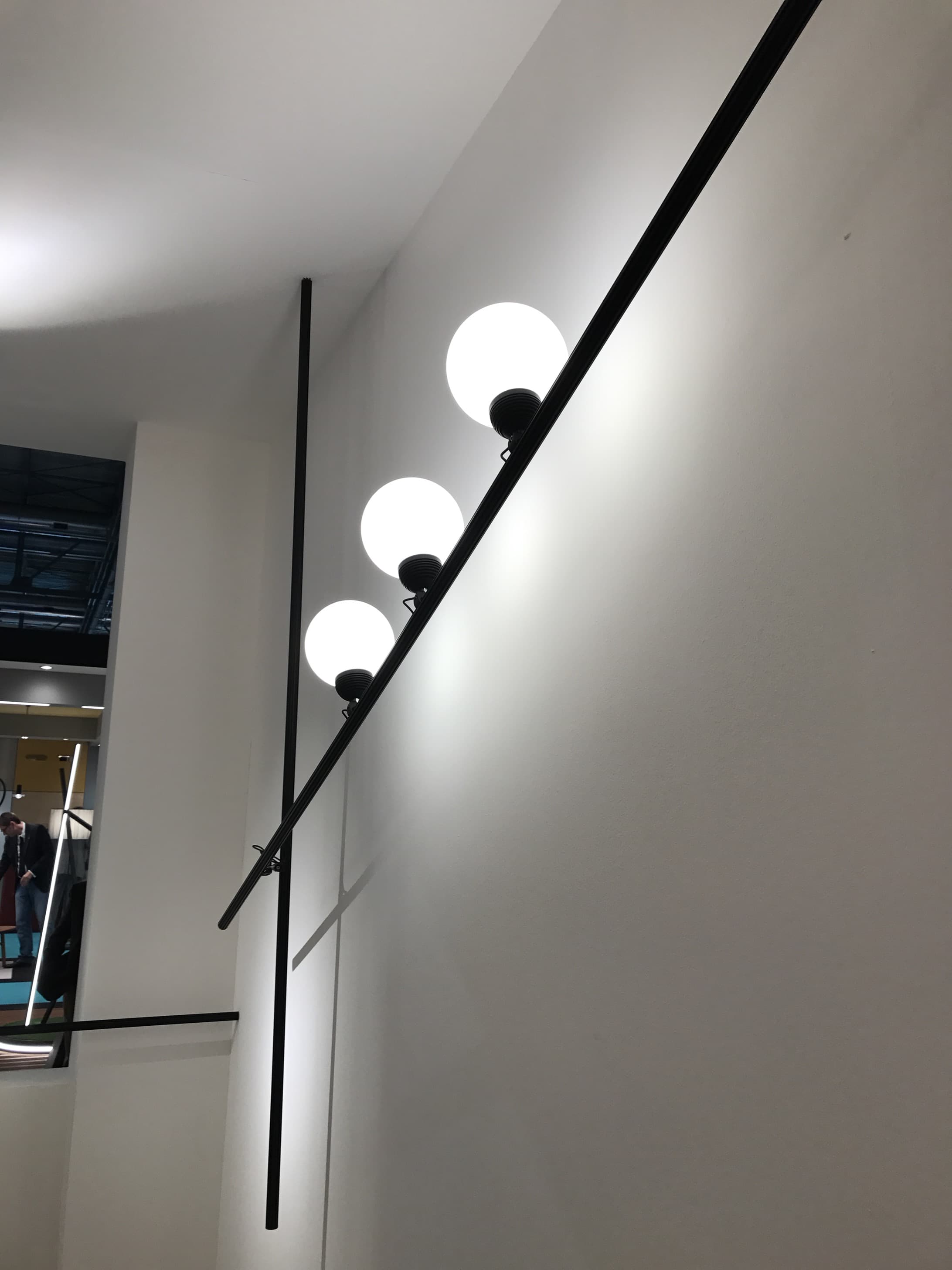 Трековый светодиодный светильник Fabbian Freeline F44 L01 02 Fabbian