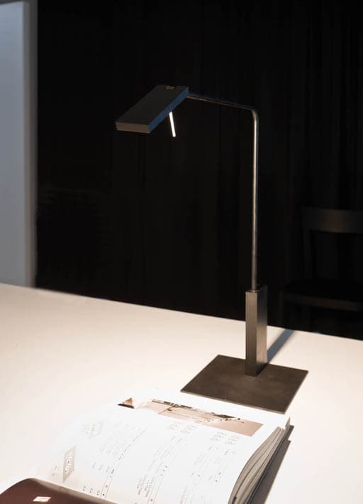 Настольная лампа Viabizzuno roy tavolo Viabizzuno