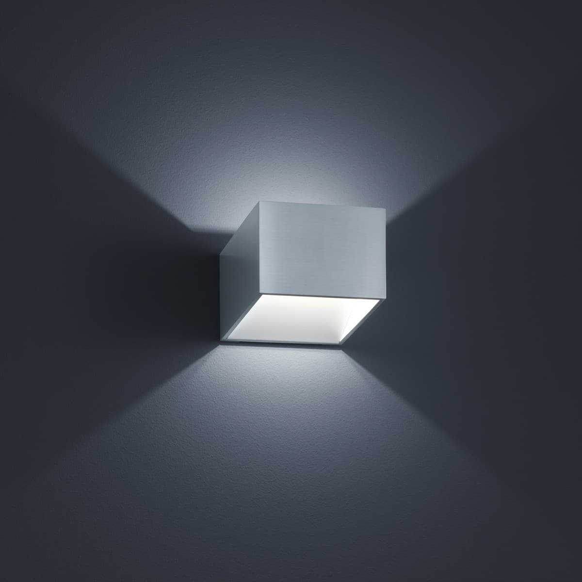 Настенный светильник Helestra MIKO Helestra