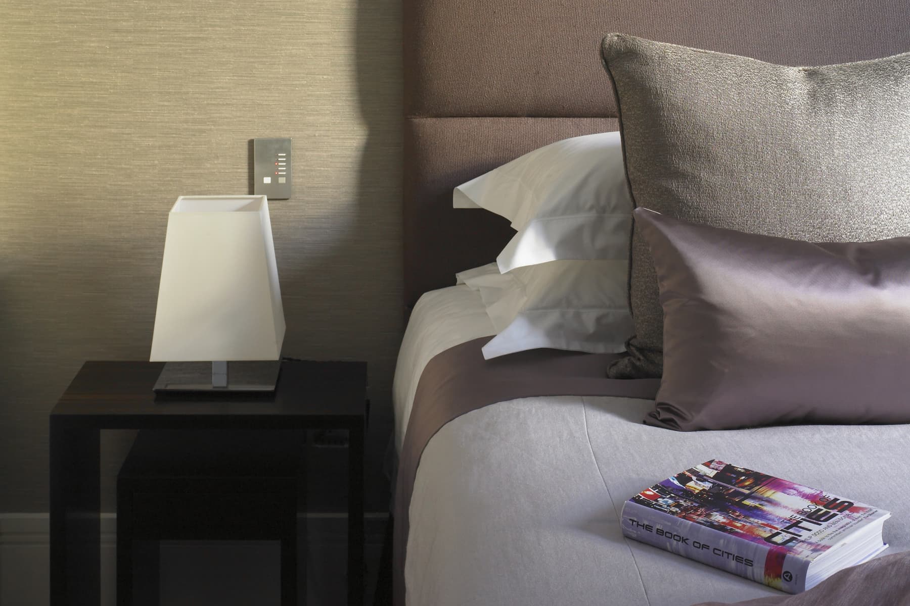 Настольная лампа CONTARDI Quadra Ta Contardi