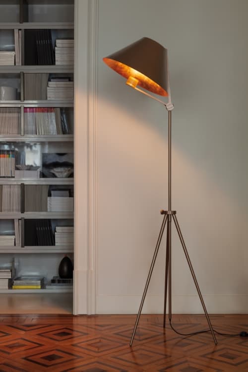 Напольный светильник Antonangeli Illuminazione Cinemà Floor Antonangeli Illuminazione