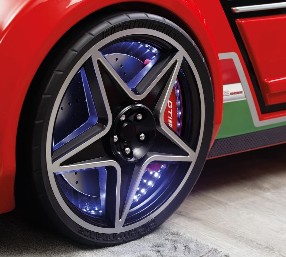 Детская кровать в виде машины CILEK Champion Racer Gti