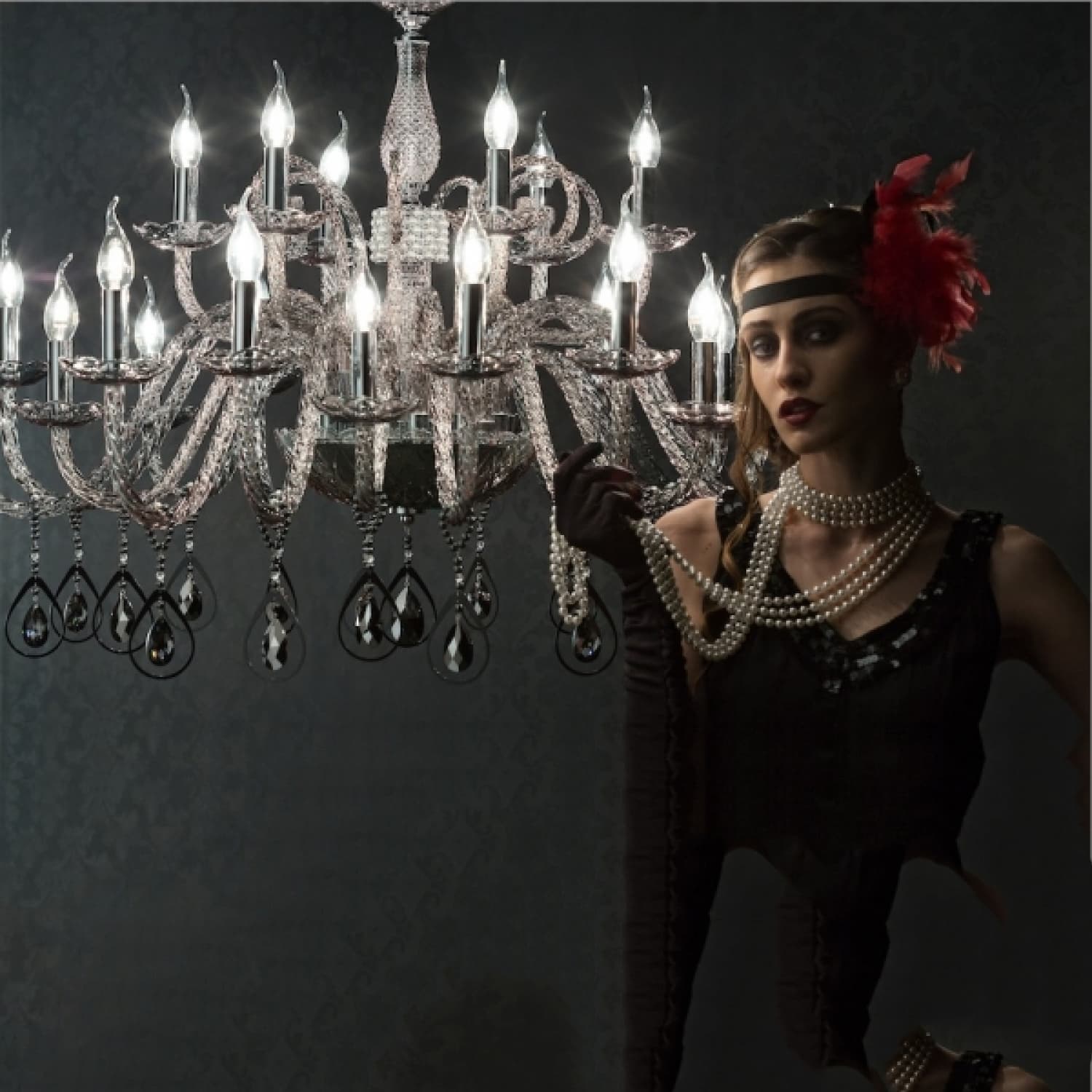 Люстра Avivo Lighting TOOCHIC FUME L12+6 Avivo Lighting