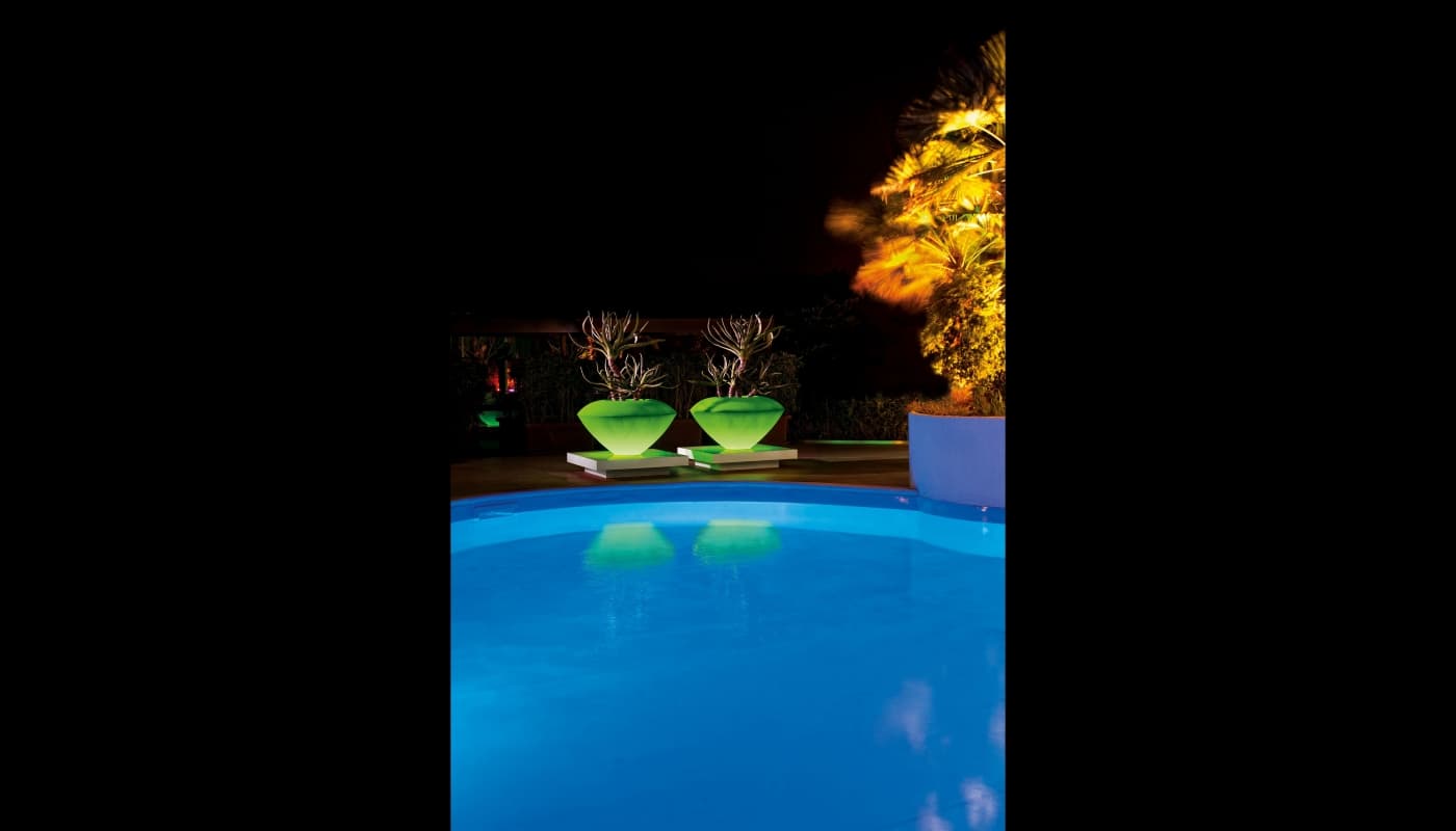 Уличный светильник-ваза VGnewtrend TROTTY VGnewtrend