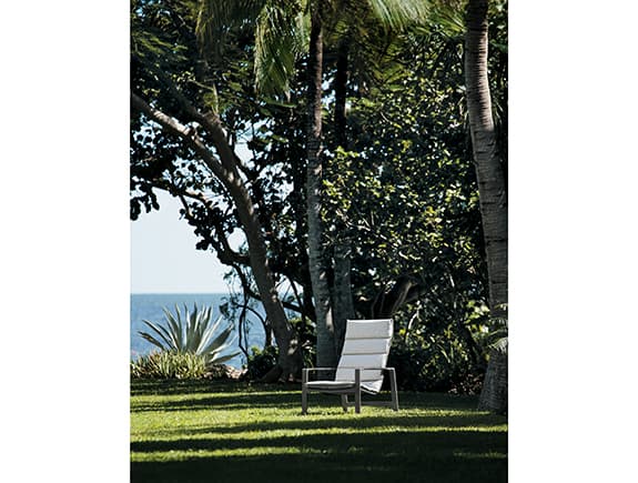 Уличное кресло-шезлонг Holly Hunt HERON LOUNGE CHAIR