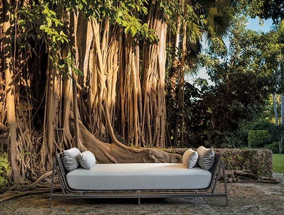 Уличный диван Holly Hunt MANTA RAY DIVAN