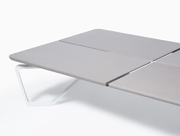 Уличный стол Holly Hunt MEDUSE RECTANGULAR COCKTAIL TABLE