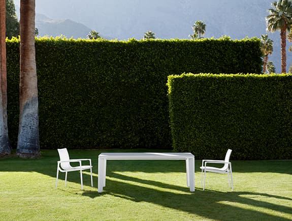 Уличный стол Holly Hunt KEEL DINING TABLE