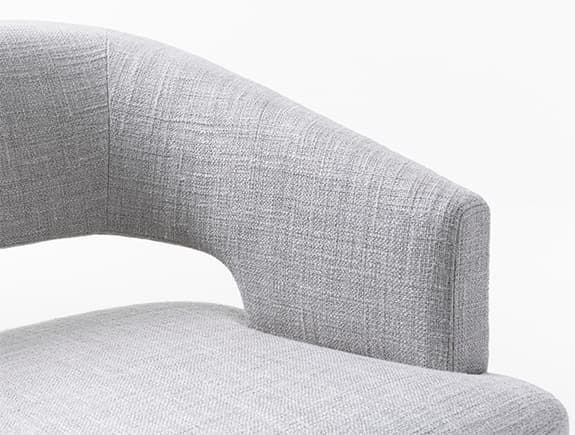 Стул с подлокотниками Holly Hunt MINERVA DINING CHAIR