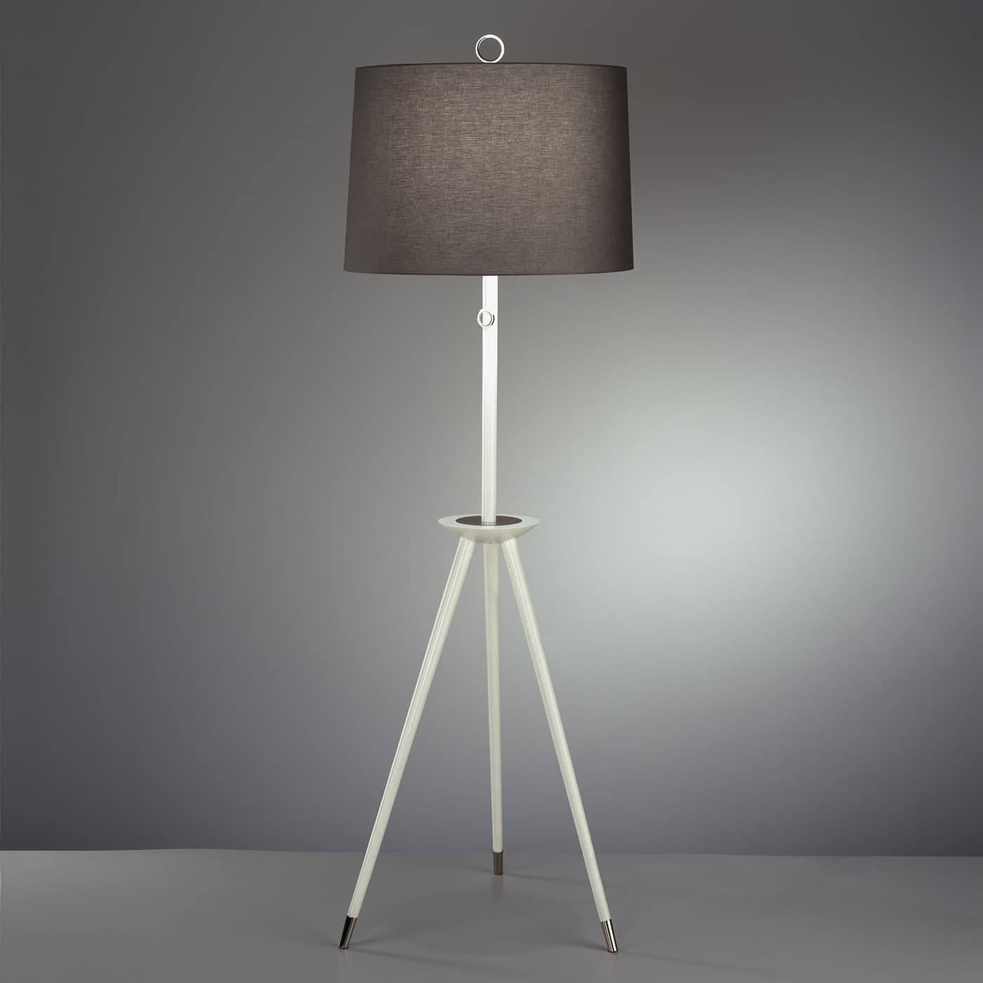 Напольный светильник Jonathan Adler Ventana Tripod Floor Lamp Jonathan Adler