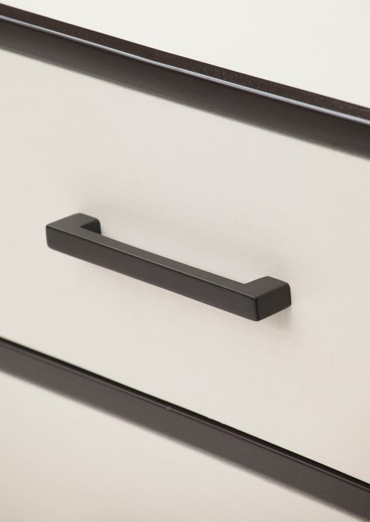 Прикроватная тумбочка James Duncan Painted Linen Camp Trunk